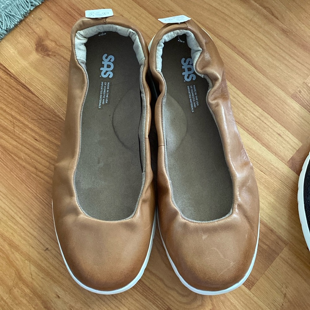 Women’s SAS Radiant Ballet Flat (Hazel) size 10 WW